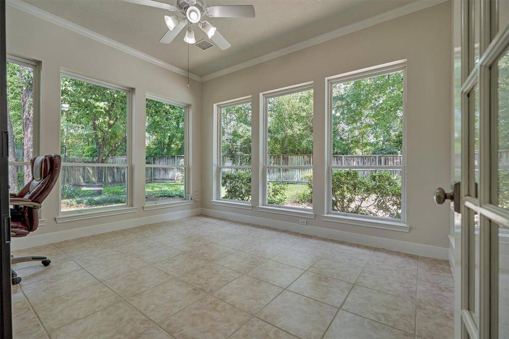 This thoughtful floor plan showcases "on point" design trends with an open kitchen/great room, superior flow and function between living areas, versatility to meet modern family demands, and more!