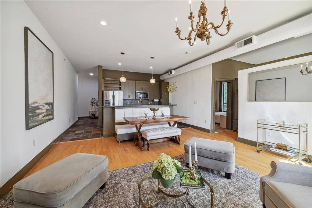 Cozy yet spacious and inviting