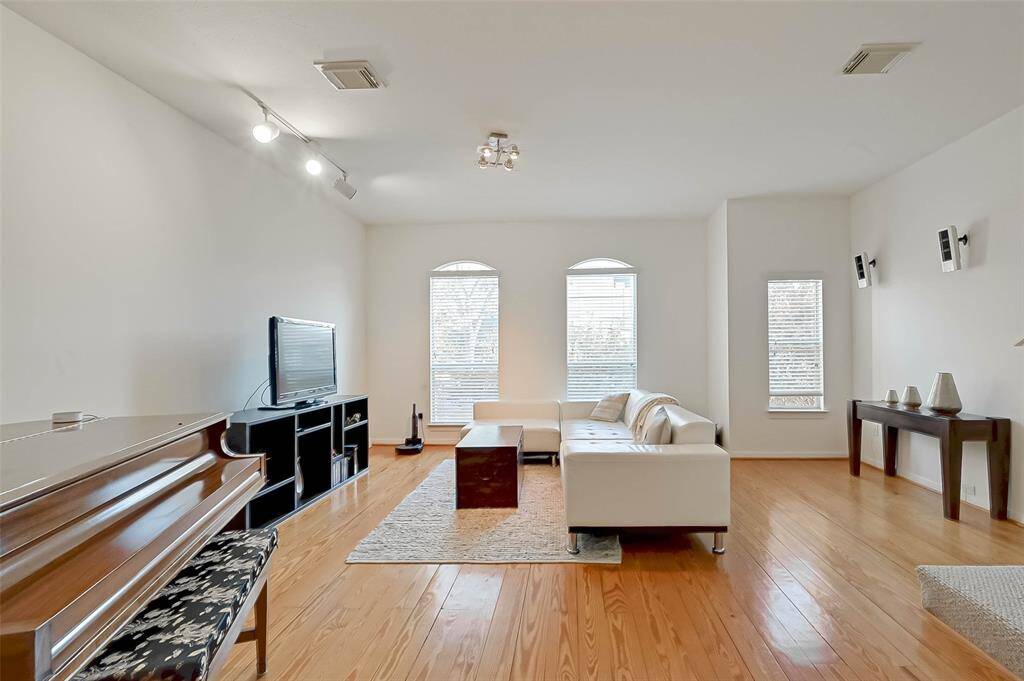 View to the living area. Lots of natural light