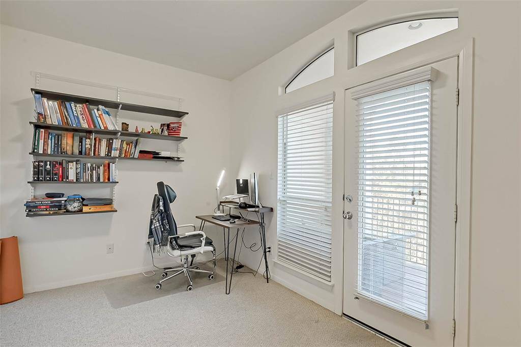 Loft area with walk-in closet that could be an additional bedroom, office, or exercise room.
