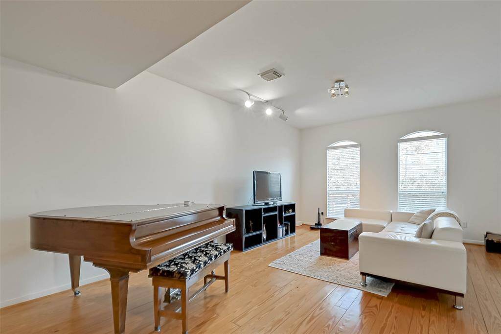 Piano stays with the property