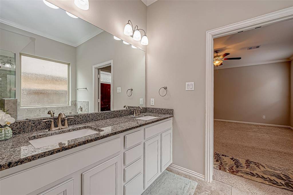 Dual Vanity