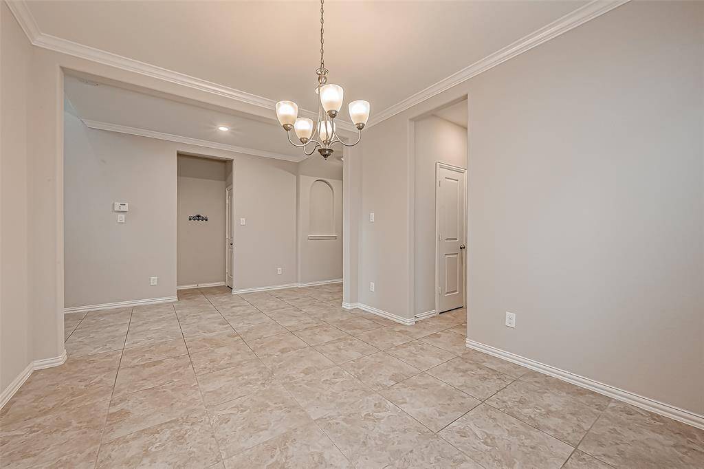 Formal Dining