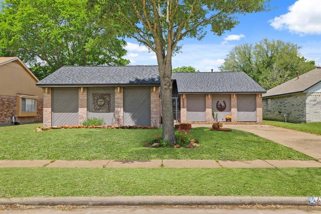 Located on a cul-de-sac street. Schedule your showing today!