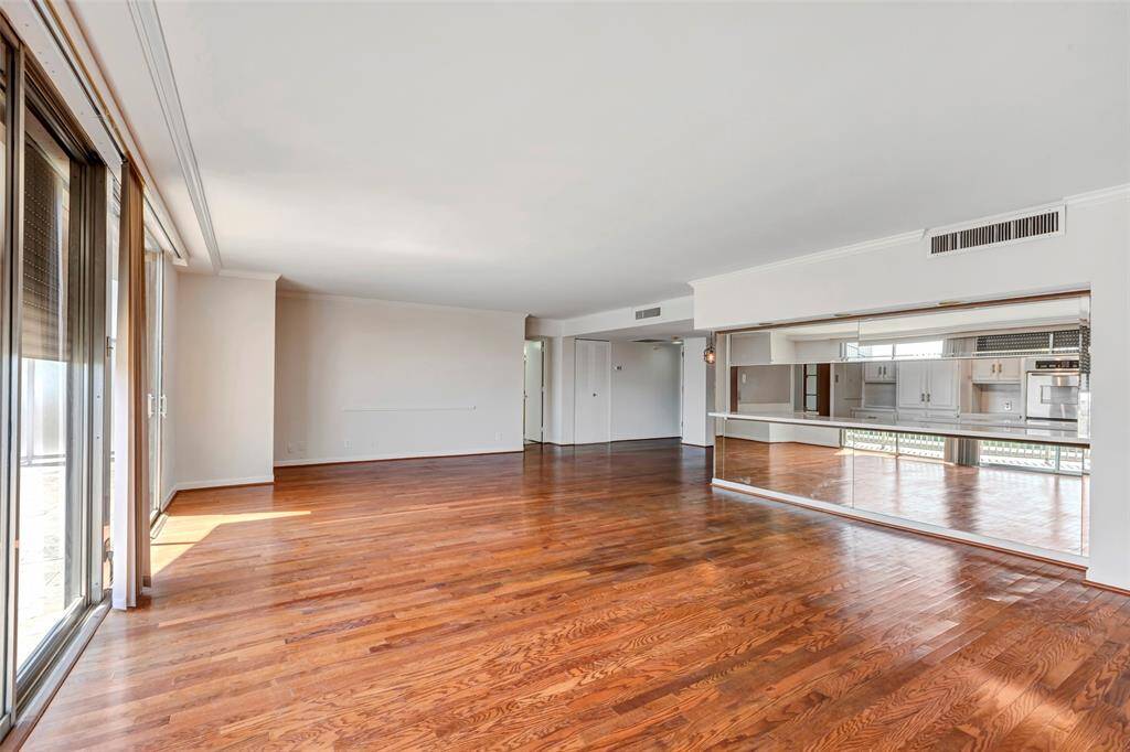This modern 2-bedroom condo is move-in ready and waiting for you!