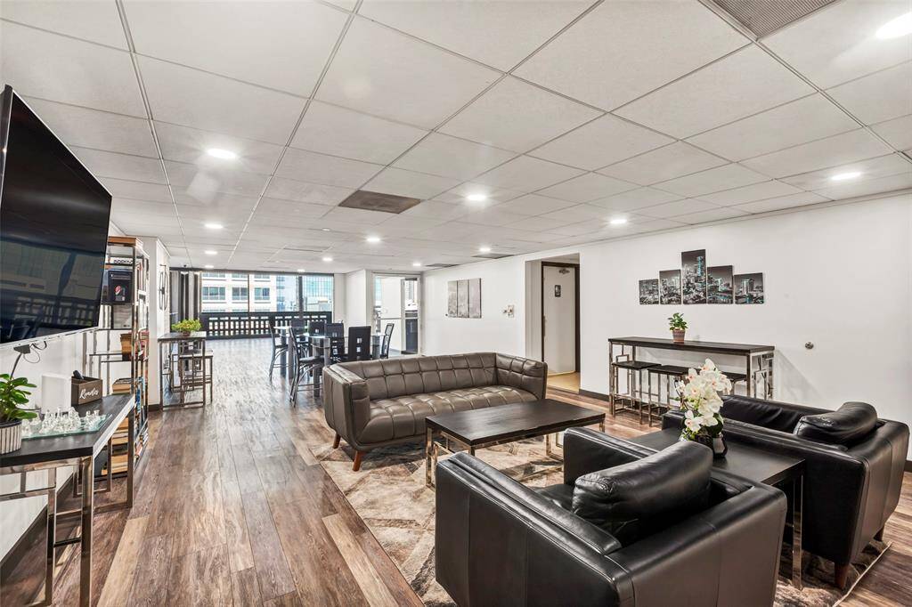 A separate social lounge room inside the Skyline Room.