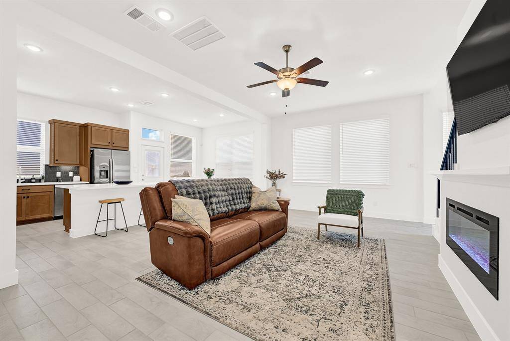 Livingroom/Family Room