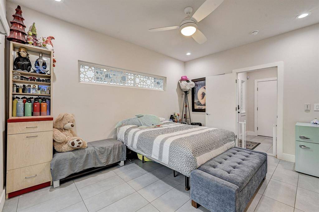Downstairs bedroom