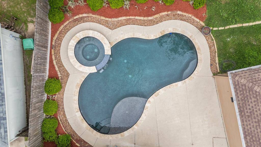 Don't miss a chance to live in this incredible backyard oasis every single day! Schedule your appointment today.