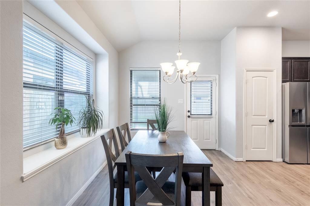 Breakfast Nook