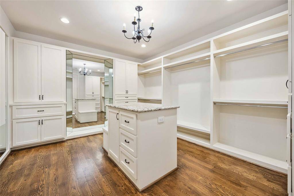 Primary Custom Closet