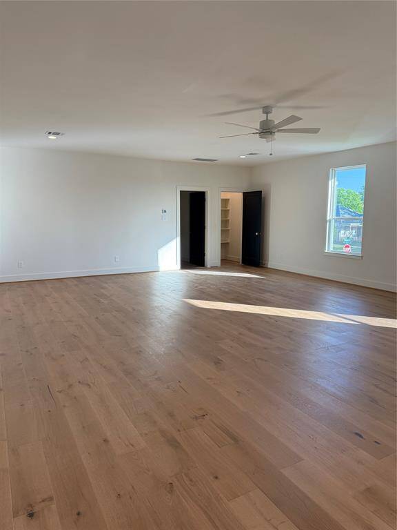 Huge flex space for you to make your special room.