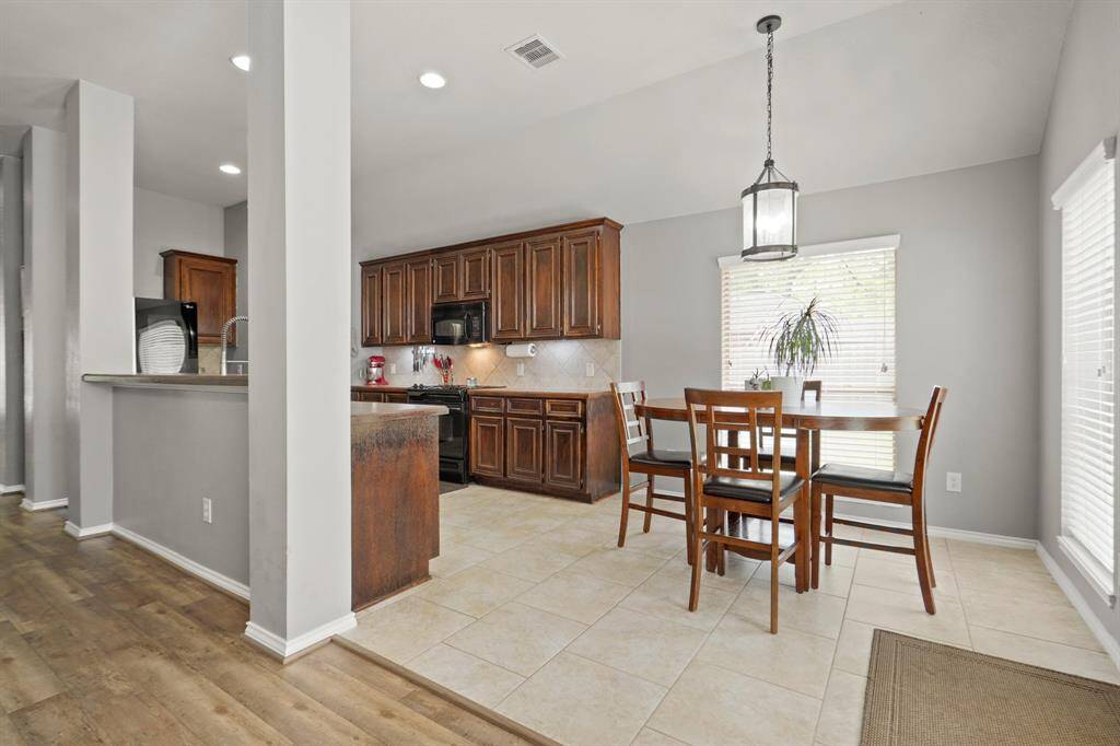Breakfast Nook + Kitchen