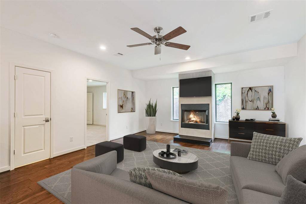 Family room virtually staged