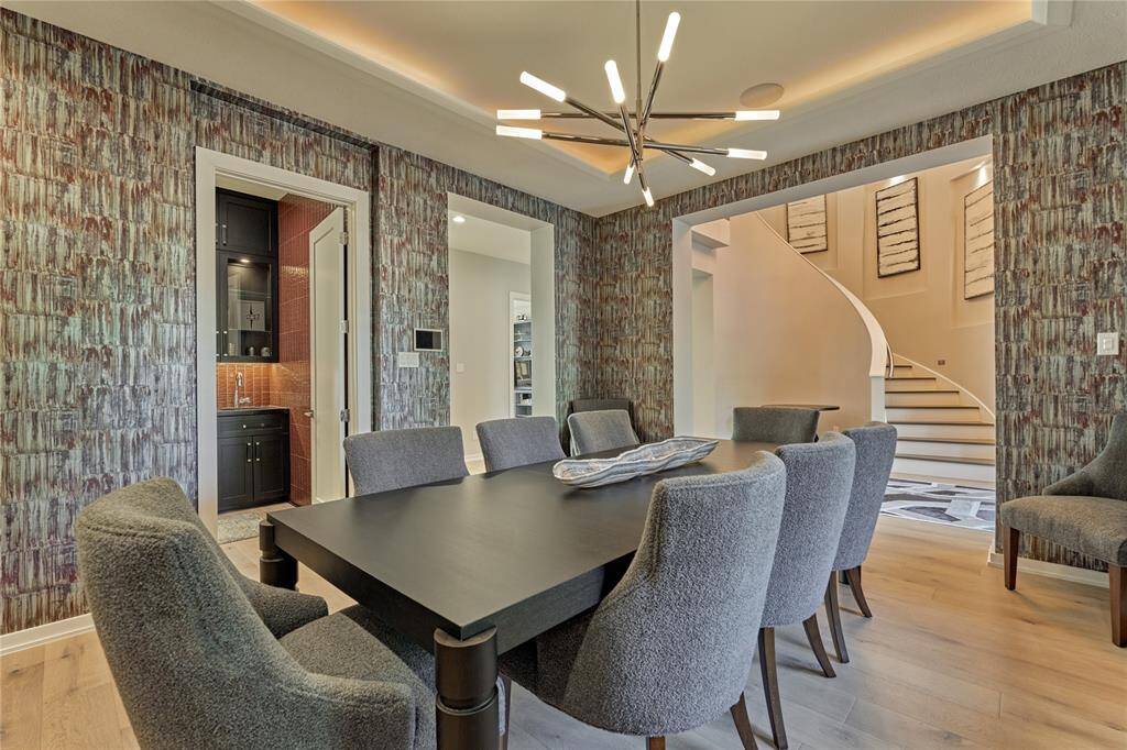 Here we can see a small glimpse of the wet bar that can also be accessed from the hall near the kitchen and living room.