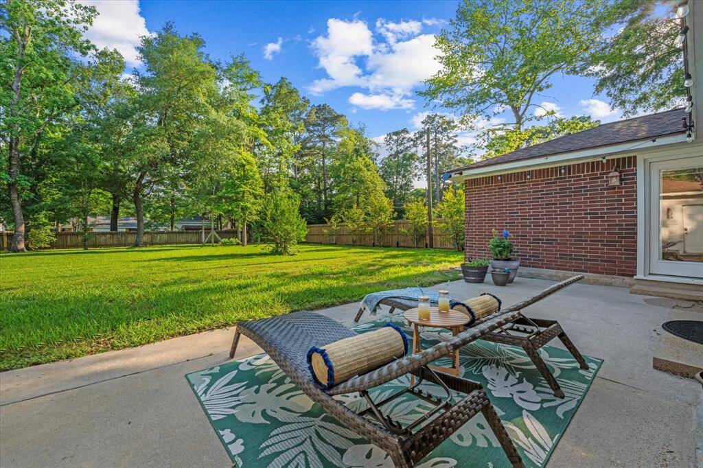 Serene backyard oasis perfect for relaxation and outdoor enjoyment.