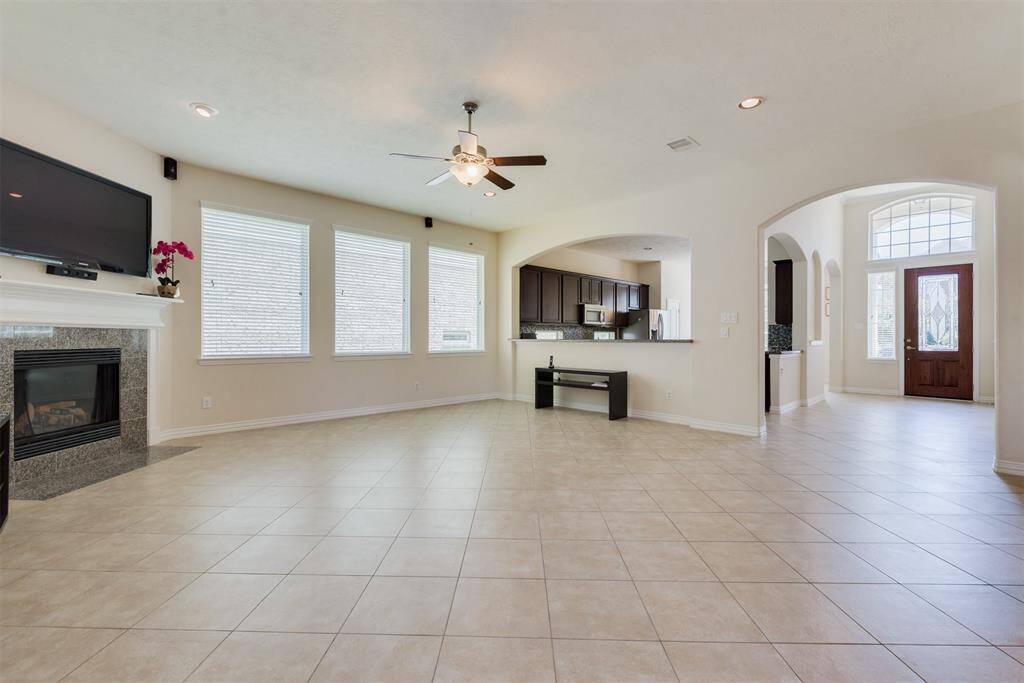 Quality family space to enjoy cooking with family and friends.