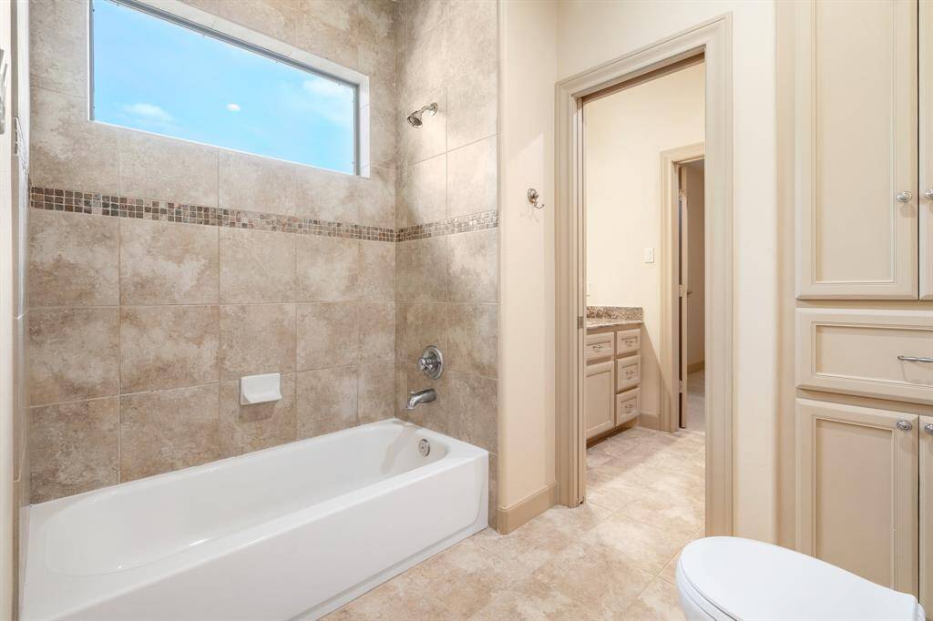 Jack-n-jill bathroom upstairs.