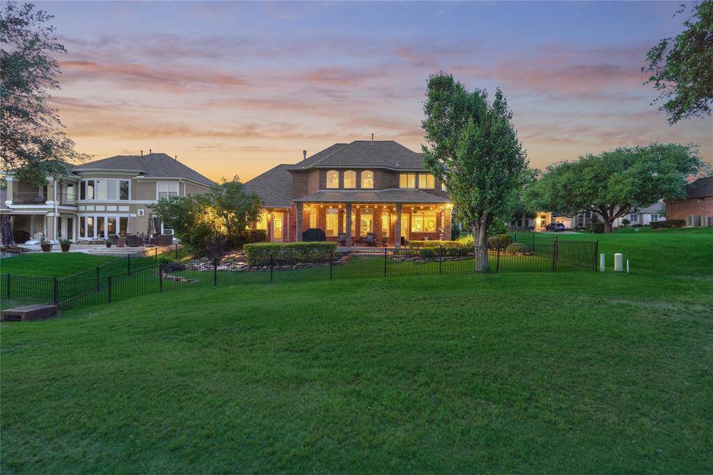 Discover tranquility in this charming home with a serene backyard overlooking the picturesque fairway of Weiskopf #11.