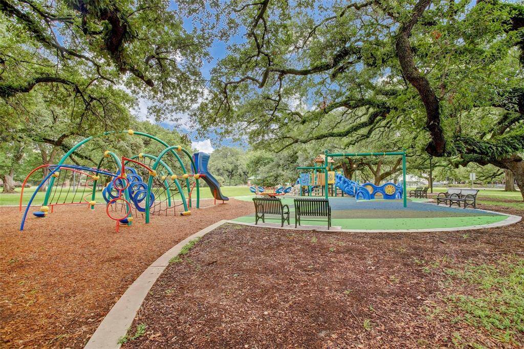 Baldwin Park Nearby