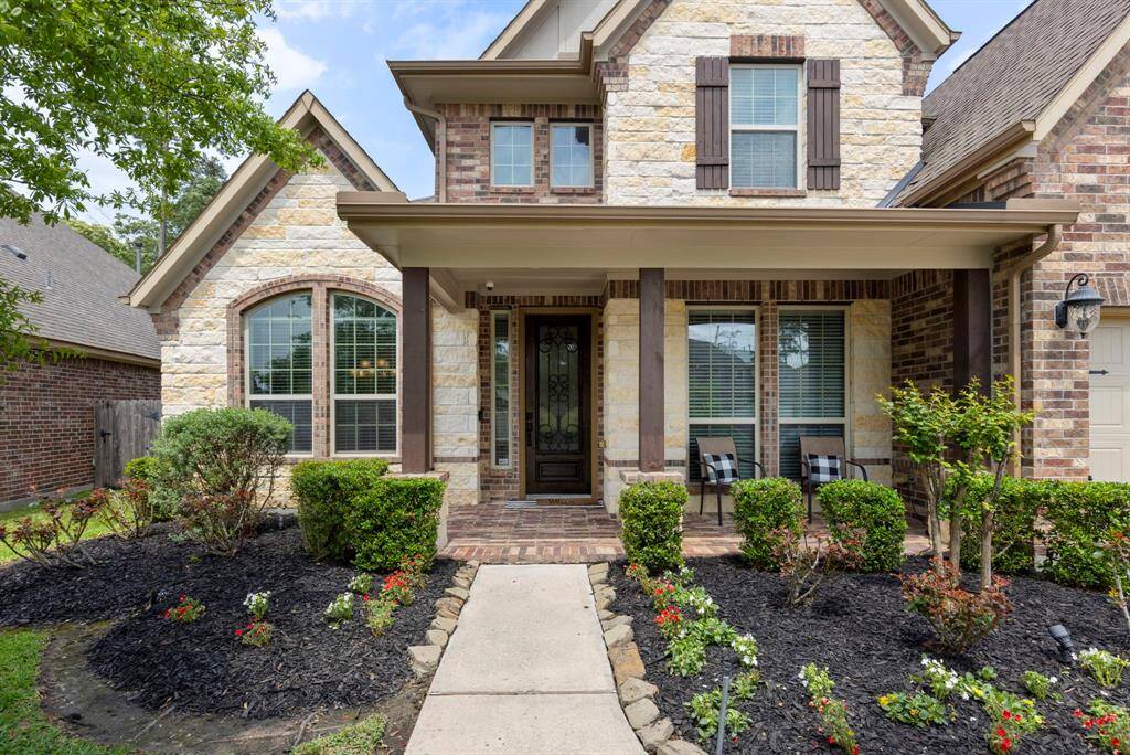 A charming exterior welcomes all to this fantastic Coventry home with no back neighbors! Backs to a private greenbelt with mature trees.