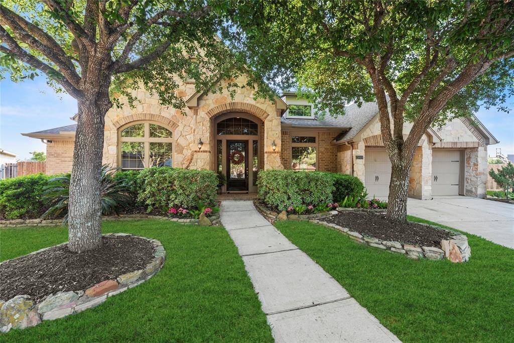 Thank you for viewing our listing. Call today and schedule your private showing.