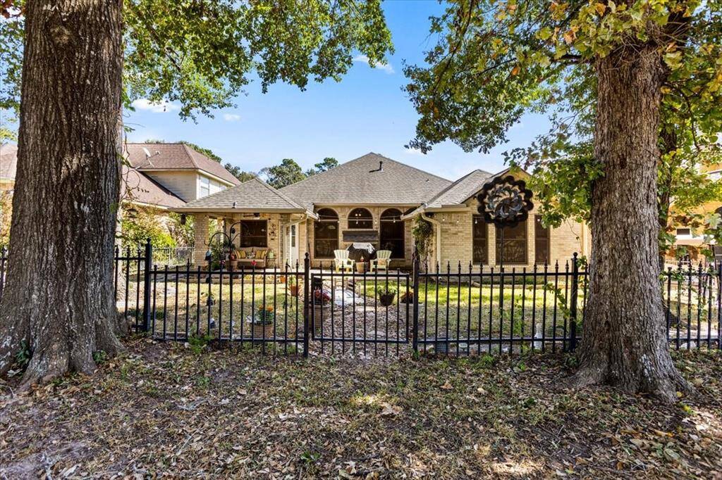 Enhance your lifestyle with this home's exclusive golf course access and bask in the sunshine on the expansive patio, ideal for entertaining or tranquil relaxation.