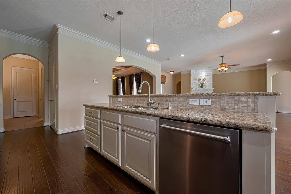 Walk In Pantry