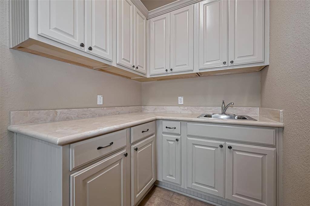 MUD Room off kitchen/garage.