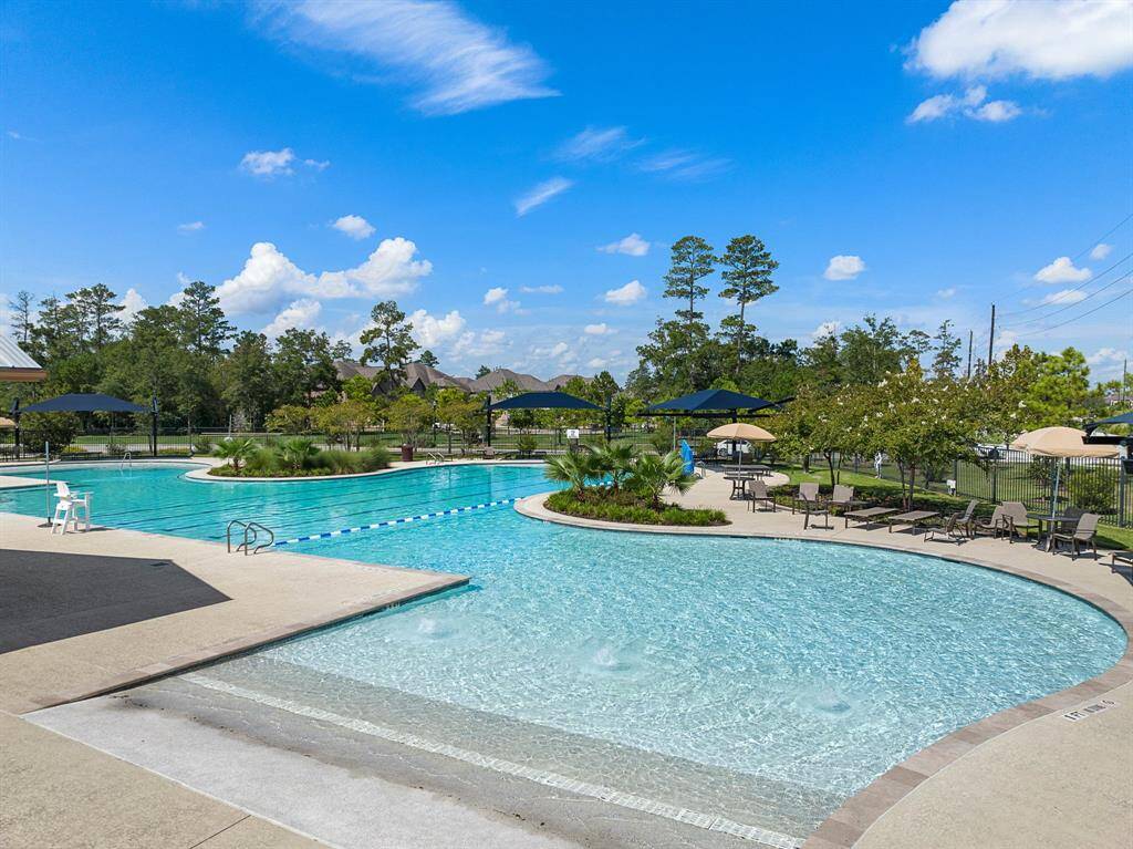 Allegro Pool