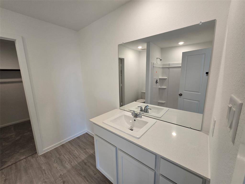 *Not actual home, pictures representative of same floor plan*