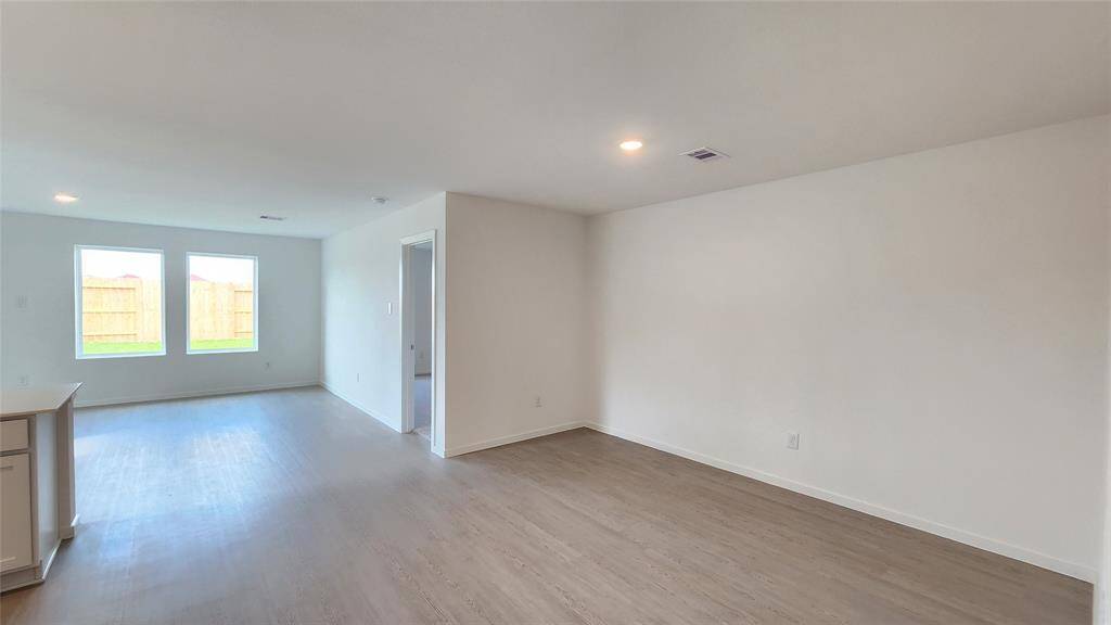Dining area next to Kitchen