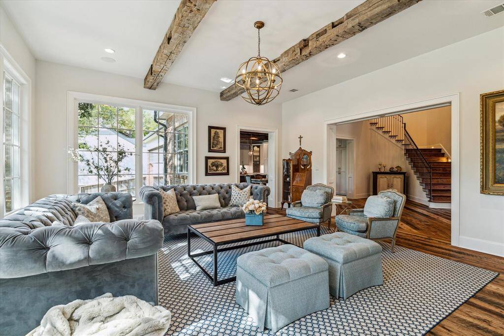 Gorgeous view of open concept floor plan & impeccable finishes.