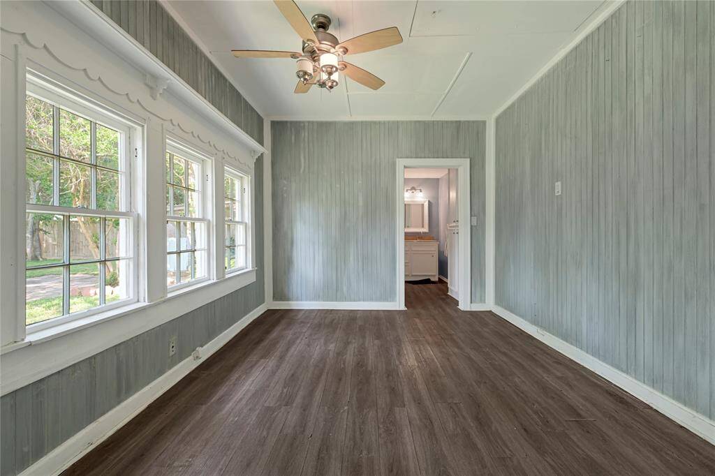 Primary bedroom.