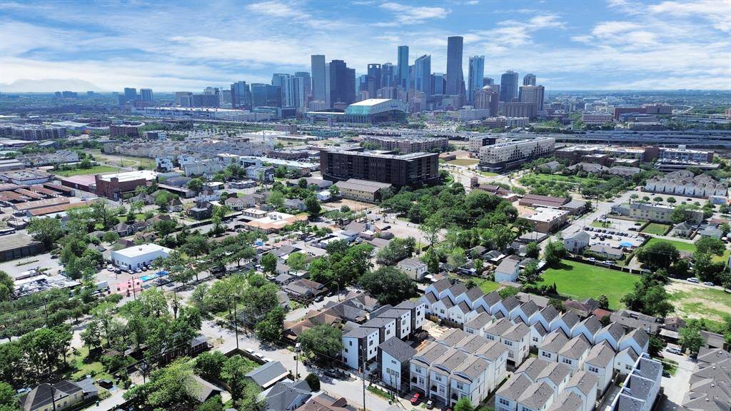 Nestled in a thriving Houston neighborhood, this aerial view of 315 N Nagle Street highlights its prime location and eye-catching contemporary design.