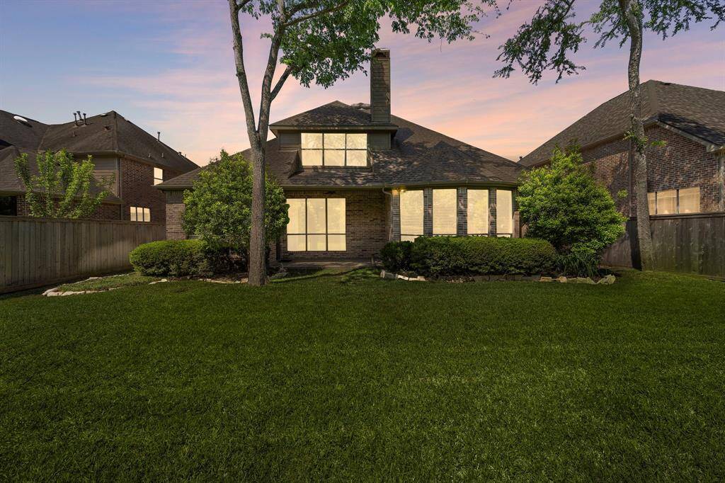 Enjoy stunning views of Sienna Golf Course right from your backyard.