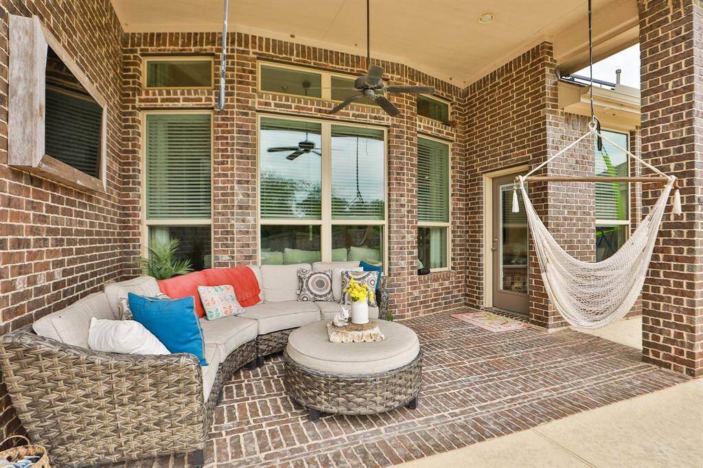 What a great covered patio to enjoy