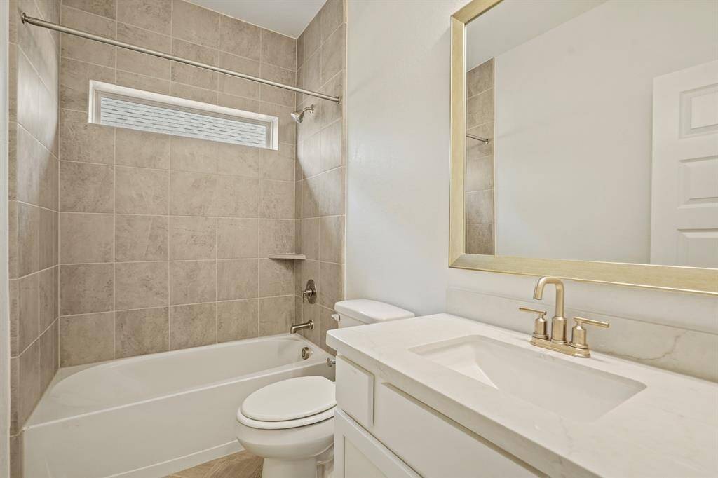 Hall bath