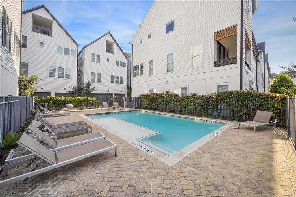 One of only a handful of communities in this area with a community pool. Plenty of chairs and in a central location -- an easy walk from this home.