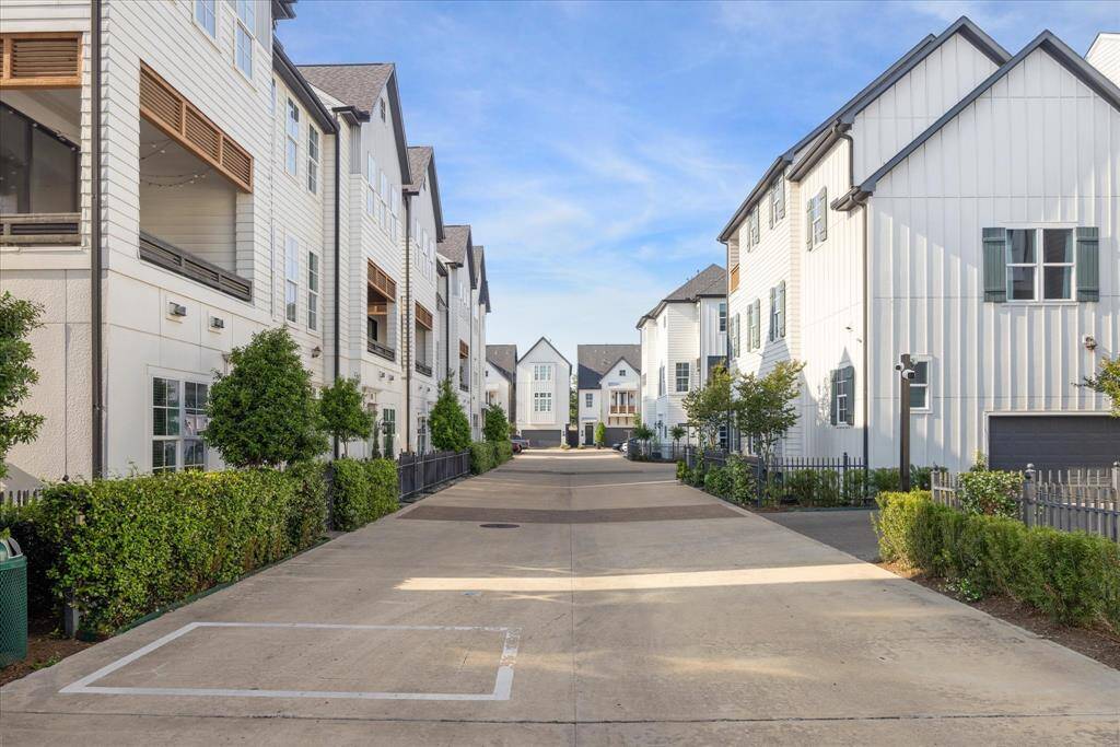 One of the streets in the community -- so appealing in design.
