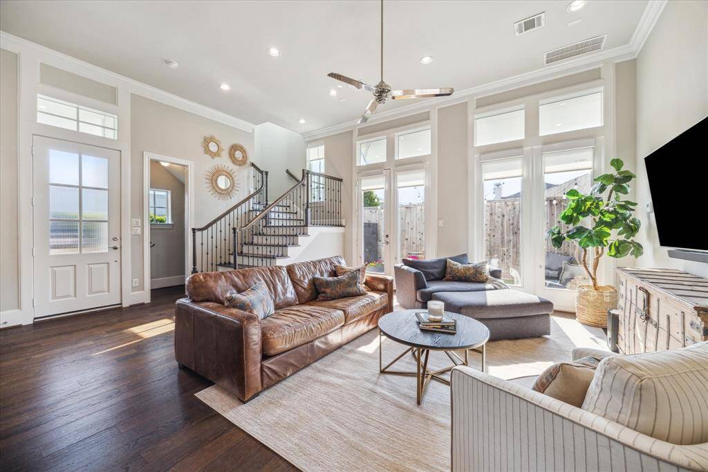 Such a beautiful space!