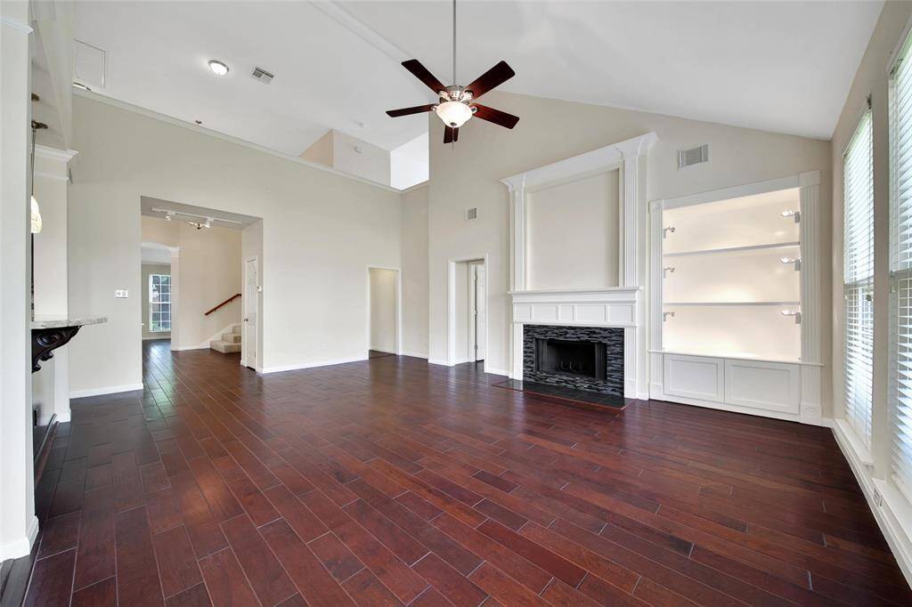 View of living room :2.