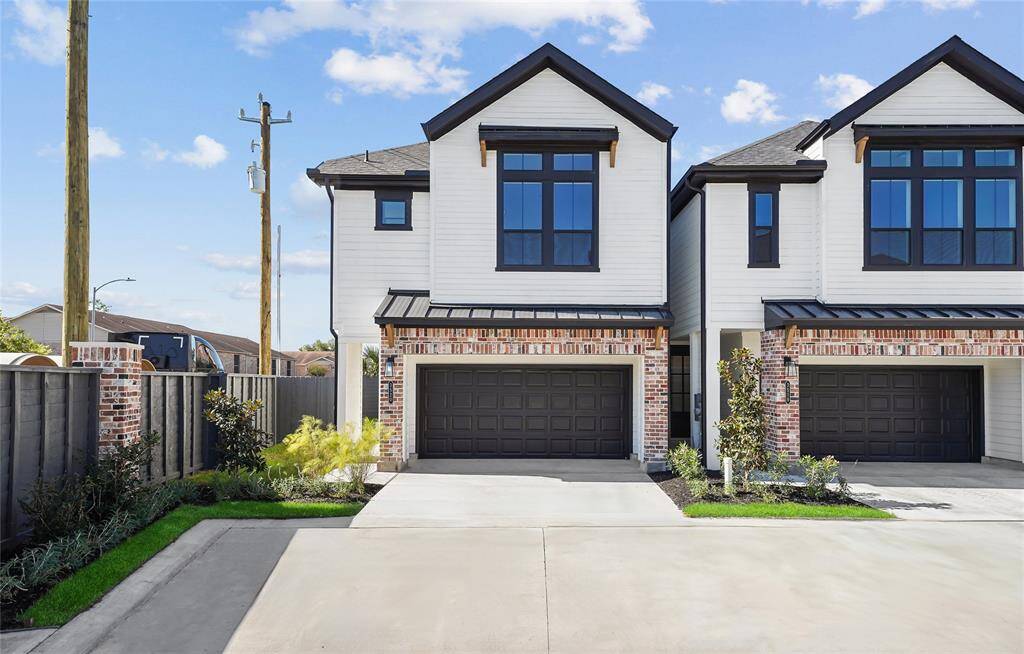 Limited Private Driveway Unit
