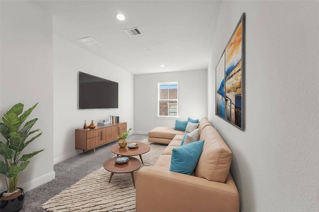 Flex/3rd Bedroom