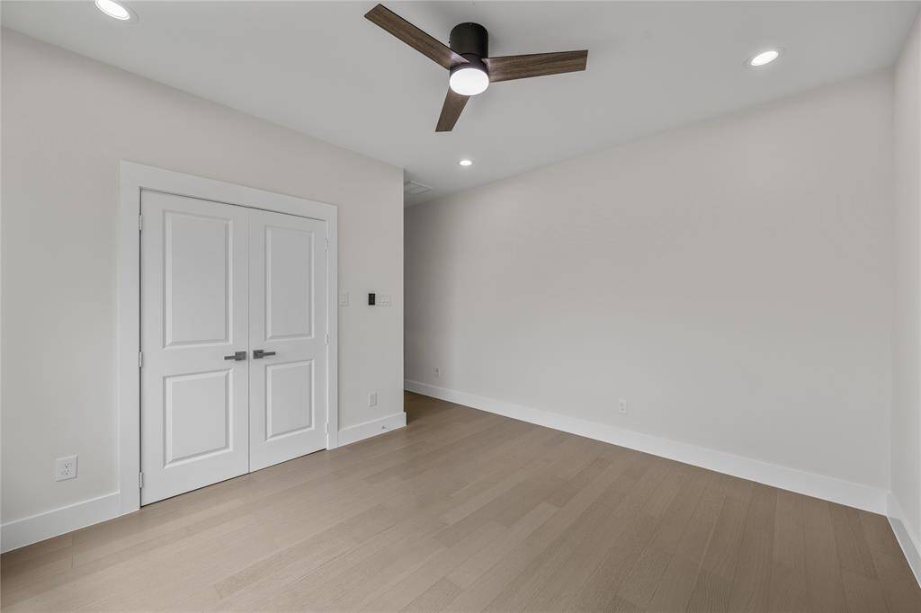 View 3 with closet