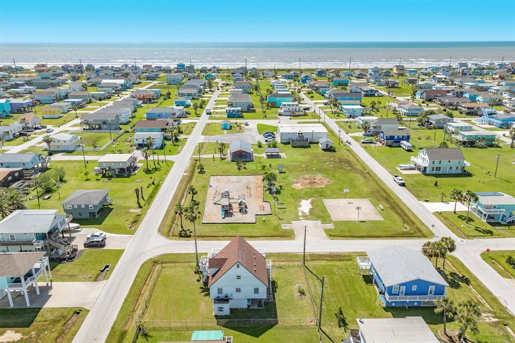 Looking directly toward the Gulf, this photo shows just how close you are to the shoreline. The home is perfectly positioned between the bay and beach for the best of both worlds.