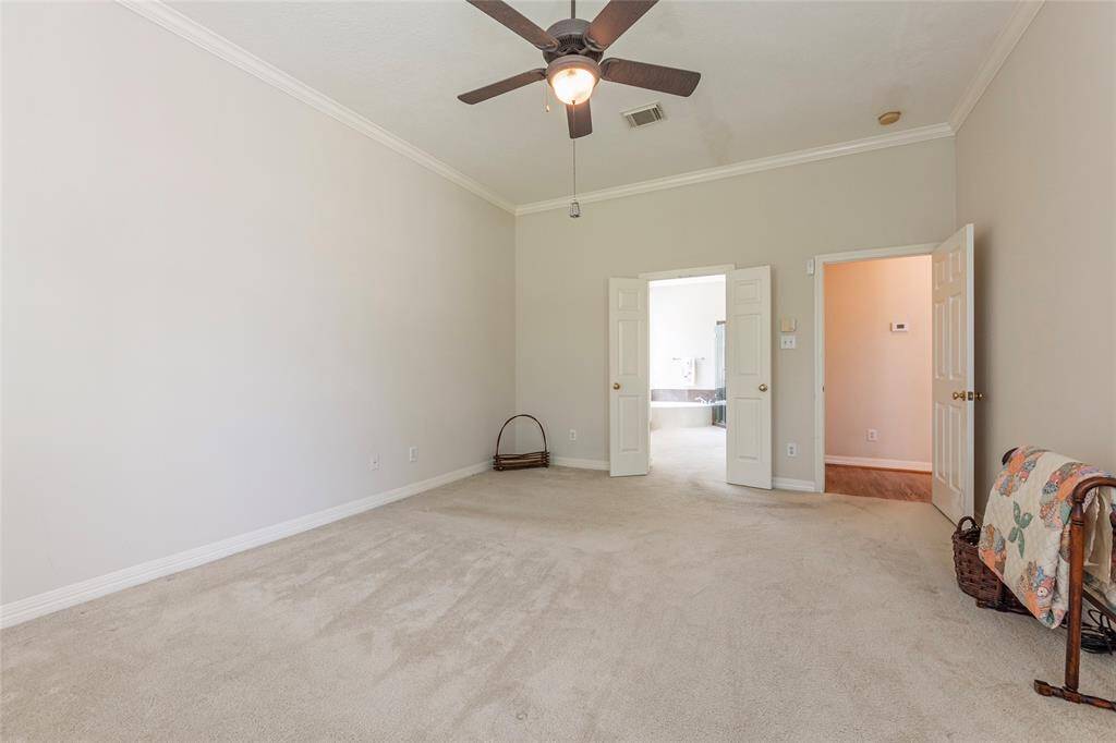 Easy access to the primary bath.