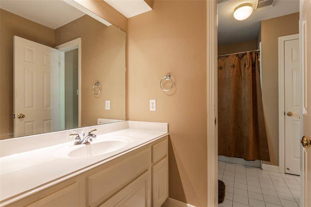 Other vanity area of the Jack and Jill bath.