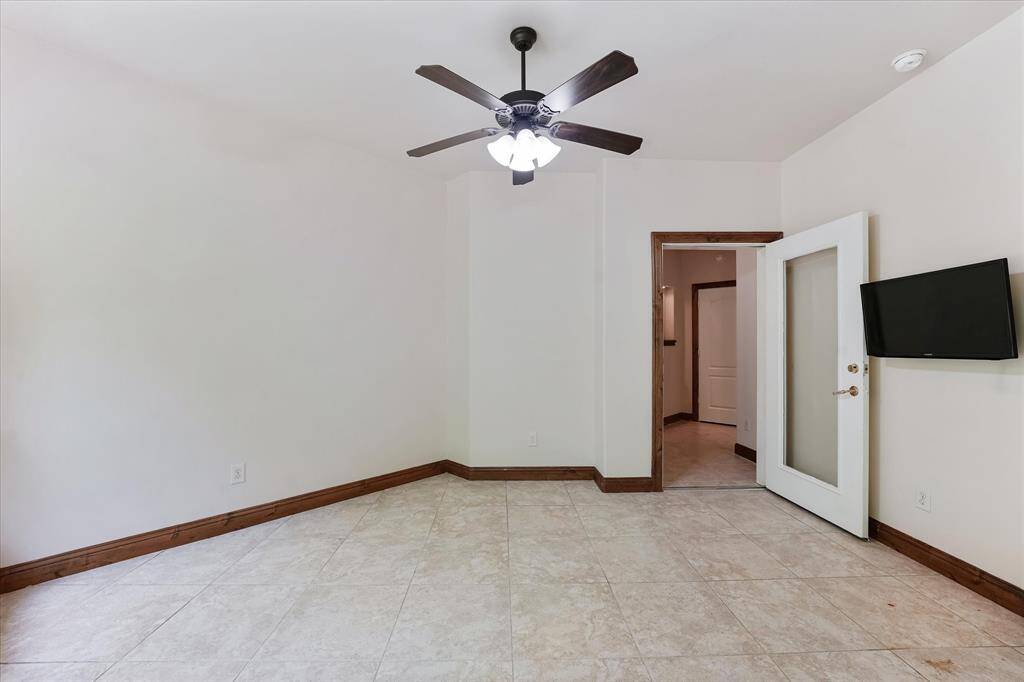 Sunroom/sitting room