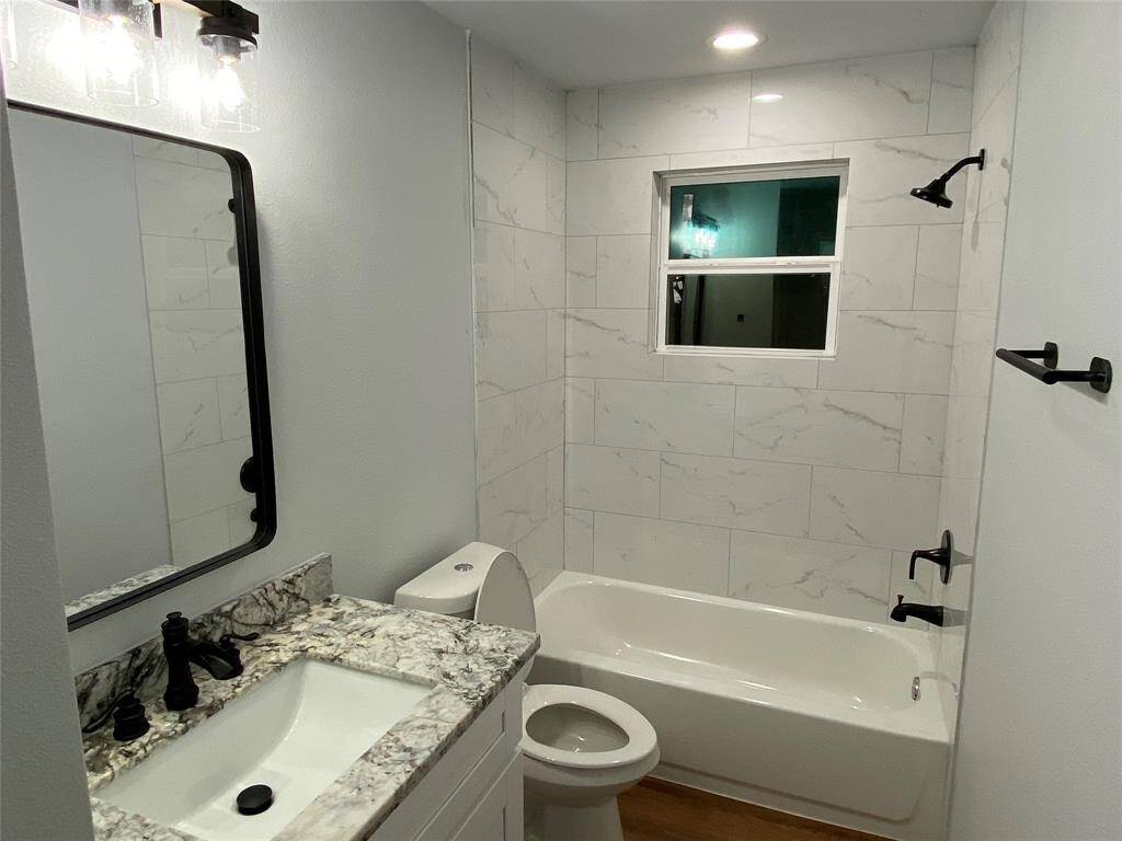 Secondary Bath
